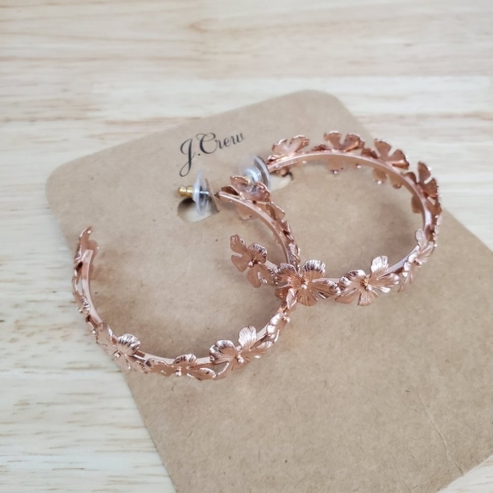 J.Crew Rose Gold Plumeria Flower Hoop - Picture 3 of 4